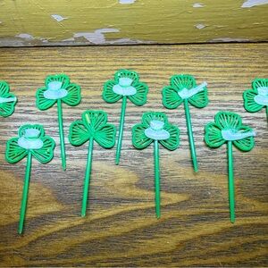 Green Shamrock Party Picks